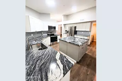 4038 E Thistle Landing Drive, Phoenix, AZ 85044 - Photo 3