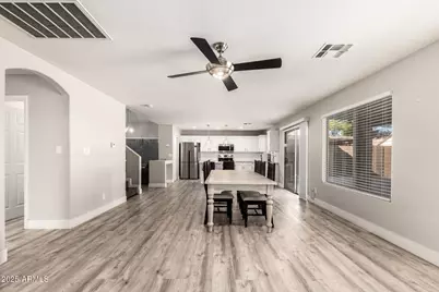 8836 W Salter Drive, Peoria, AZ 85382 - Photo 9