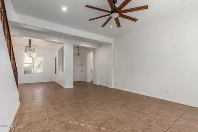 3915 E Aquarius Place, Chandler, AZ 85249 - Photo 5