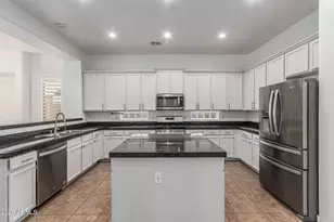 3915 E Aquarius Pl., Chandler, AZ 85249 - Photo 15