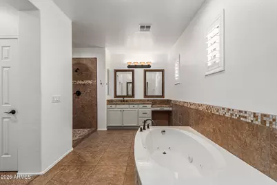 3915 E Aquarius Place, Chandler, AZ 85249 - Photo 21