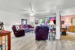 220 N 22nd Pl, Mesa, AZ 85213 - Photo 5