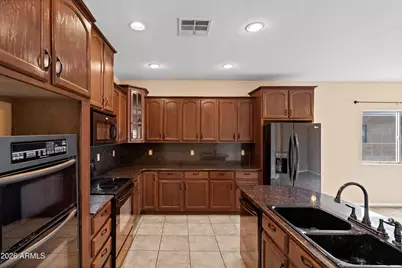 612 E Dee Street, Avondale, AZ 85323 - Photo 9