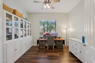 9228 W Robin Ln, Peoria, AZ 85383 - Photo 3