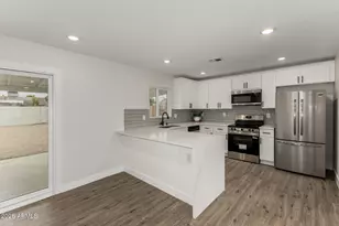 3234 E Marilyn Rd, Phoenix, AZ 85032 - Photo 7