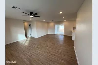 3234 E Marilyn Road, Phoenix, AZ 85032 - Photo 3
