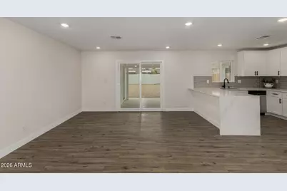 3234 E Marilyn Road, Phoenix, AZ 85032 - Photo 11