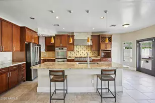 822 W Allen St, Phoenix, AZ 85041 - Photo 13