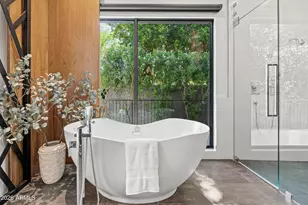 6982 E Joshua Tree Ln, Paradise Valley, AZ 85253 - Photo 25