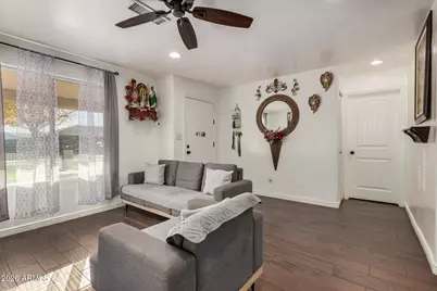 6806 W Lewis Avenue, Phoenix, AZ 85035 - Photo 9