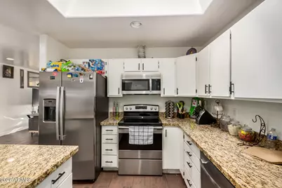 6806 W Lewis Avenue, Phoenix, AZ 85035 - Photo 15