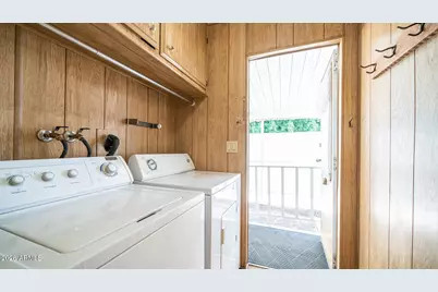 7300 N 51st Avenue #G124, Glendale, AZ 85301 - Photo 9