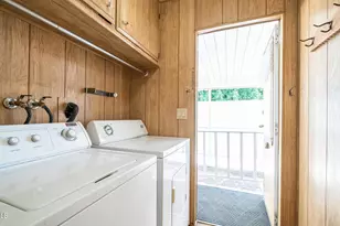 7300 N 51st Ave, Glendale, AZ 85301 - Photo 9