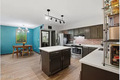 2106 W Devonshire Street, Mesa, AZ 85201 - Photo 7