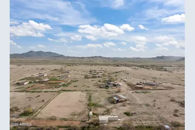 2817 N Saddle Vista Road, Tonopah, AZ 85354 - Photo 9