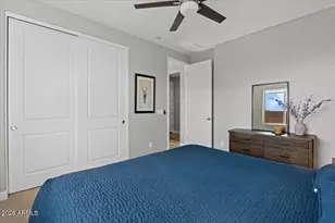 2520 W Moura Dr, Phoenix, AZ 85085 - Photo 27