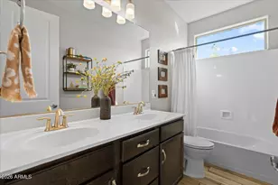 2520 W Moura Dr, Phoenix, AZ 85085 - Photo 25