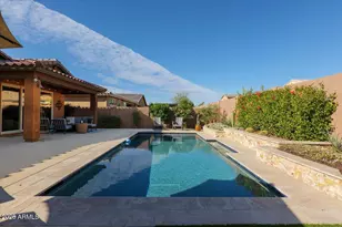 2520 W Moura Dr, Phoenix, AZ 85085 - Photo 31