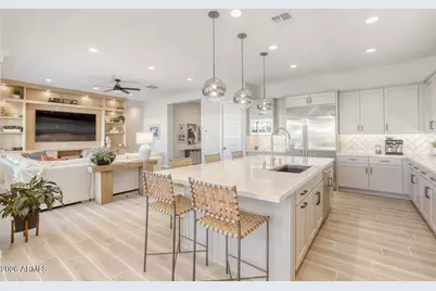 20812 W San Juan Avenue, Buckeye, AZ 85396 - Photo 5