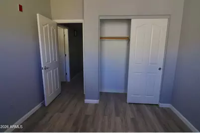 3250 W Greenway Road #104, Phoenix, AZ 85053 - Photo 9