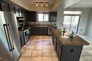 3250 W Greenway Rd, Phoenix, AZ 85053 - Photo 7