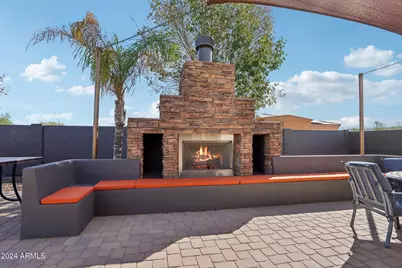 10040 W Camino De Oro --, Peoria, AZ 85383 - Photo 63