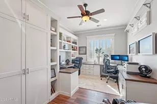 10040 W Camino De Oro, Peoria, AZ 85383 - Photo 23