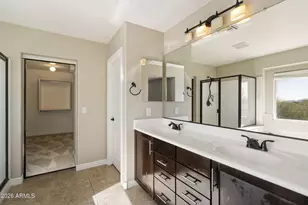 4235 E Casitas Del Rio Dr, Phoenix, AZ 85050 - Photo 23