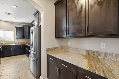 4235 E Casitas Del Rio Drive, Phoenix, AZ 85050 - Photo 13