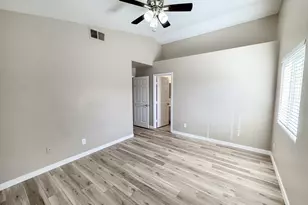 1939 E Raymond St, Phoenix, AZ 85040 - Photo 19