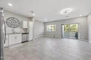 8347 N 22nd Dr, Phoenix, AZ 85021 - Photo 3