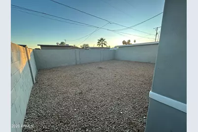 837 E Alice Avenue, Phoenix, AZ 85020 - Photo 13