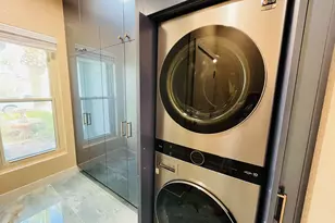 8709 E Gail Rd, Scottsdale, AZ 85260 - Photo 17