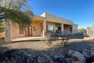 1642 W Mandalay Ln, Phoenix, AZ 85023 - Photo 5