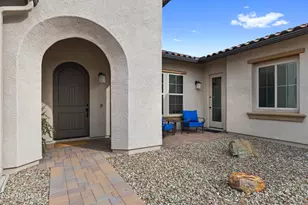 1978 E Indian Wells Dr, Gilbert, AZ 85298 - Photo 9