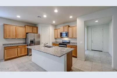 13578 W Copperleaf Lane, Peoria, AZ 85383 - Photo 3