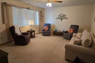 811 E Clanton Ave, Buckeye, AZ 85326 - Photo 3