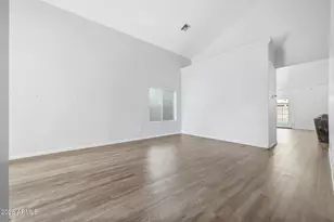 12374 W Turney Ave, Avondale, AZ 85392 - Photo 11