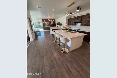 1507 E Apollo Road, Phoenix, AZ 85042 - Photo 1