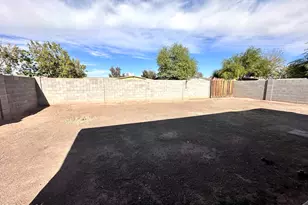 1822 W Wayland Dr, Phoenix, AZ 85041 - Photo 15