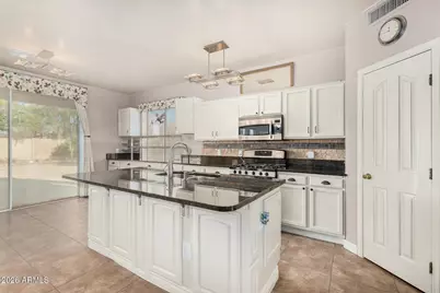 6962 W Glenn Drive, Glendale, AZ 85303 - Photo 13