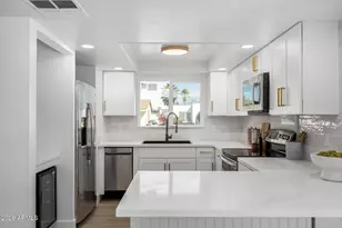 10425 W Calle De Edens, Phoenix, AZ 85037 - Photo 11