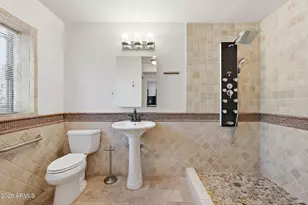 4540 N 44th St, Phoenix, AZ 85018 - Photo 15