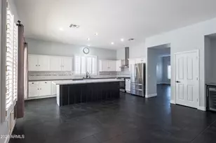 2205 W Olive Way, Chandler, AZ 85248 - Photo 9