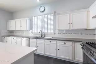 2205 W Olive Way, Chandler, AZ 85248 - Photo 15