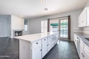 2205 W Olive Way, Chandler, AZ 85248 - Photo 13