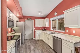 17829 N Lainie Ct, Surprise, AZ 85378 - Photo 15