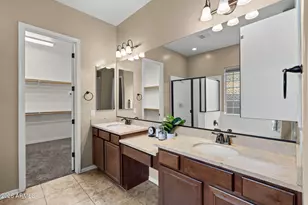 3702 E Robin Ln, Gilbert, AZ 85296 - Photo 25