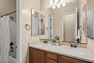 3702 E Robin Ln, Gilbert, AZ 85296 - Photo 31