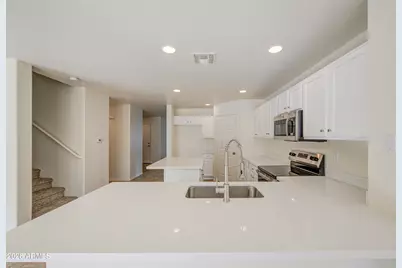 21083 E Prospector Place, Red Rock, AZ 85145 - Photo 13